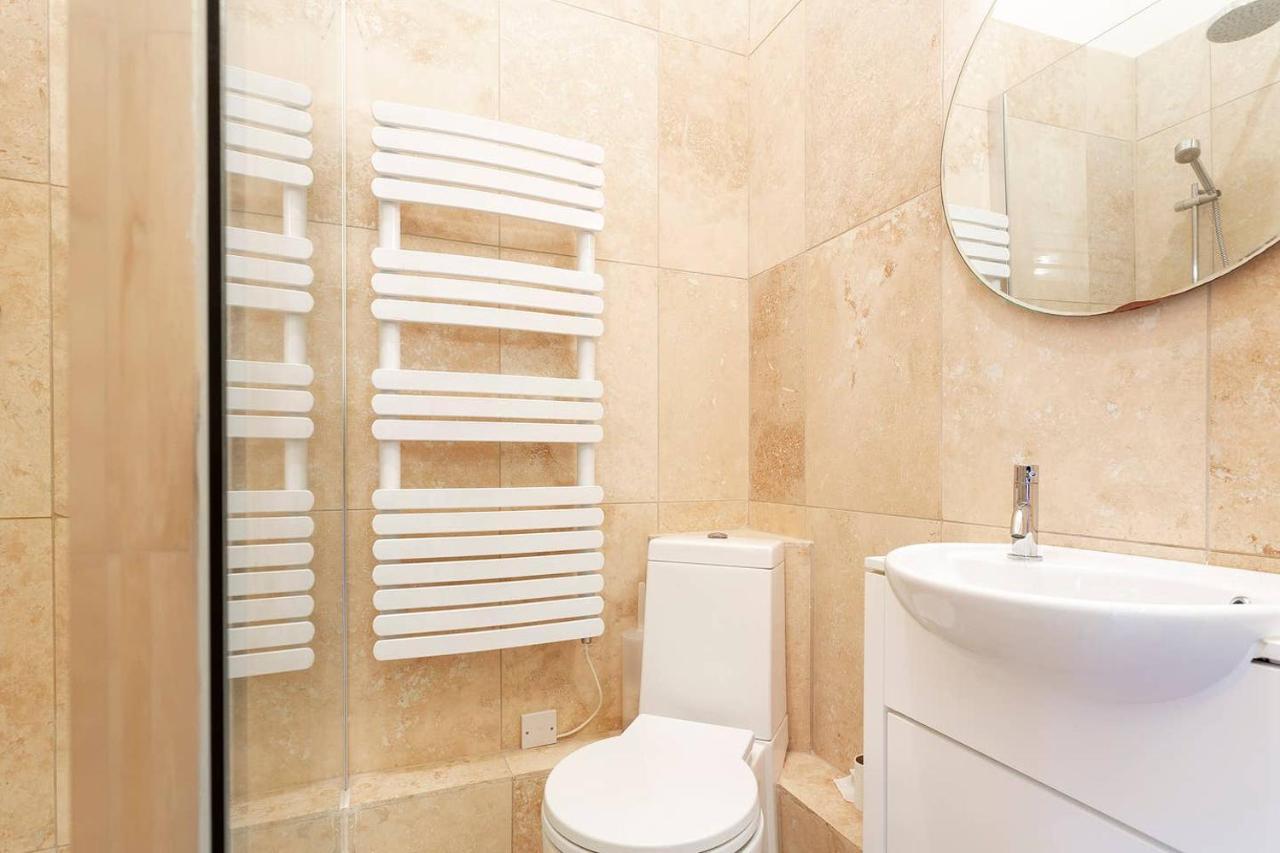 Charming Studio Near Clapham Common Apartamento Londres Exterior foto